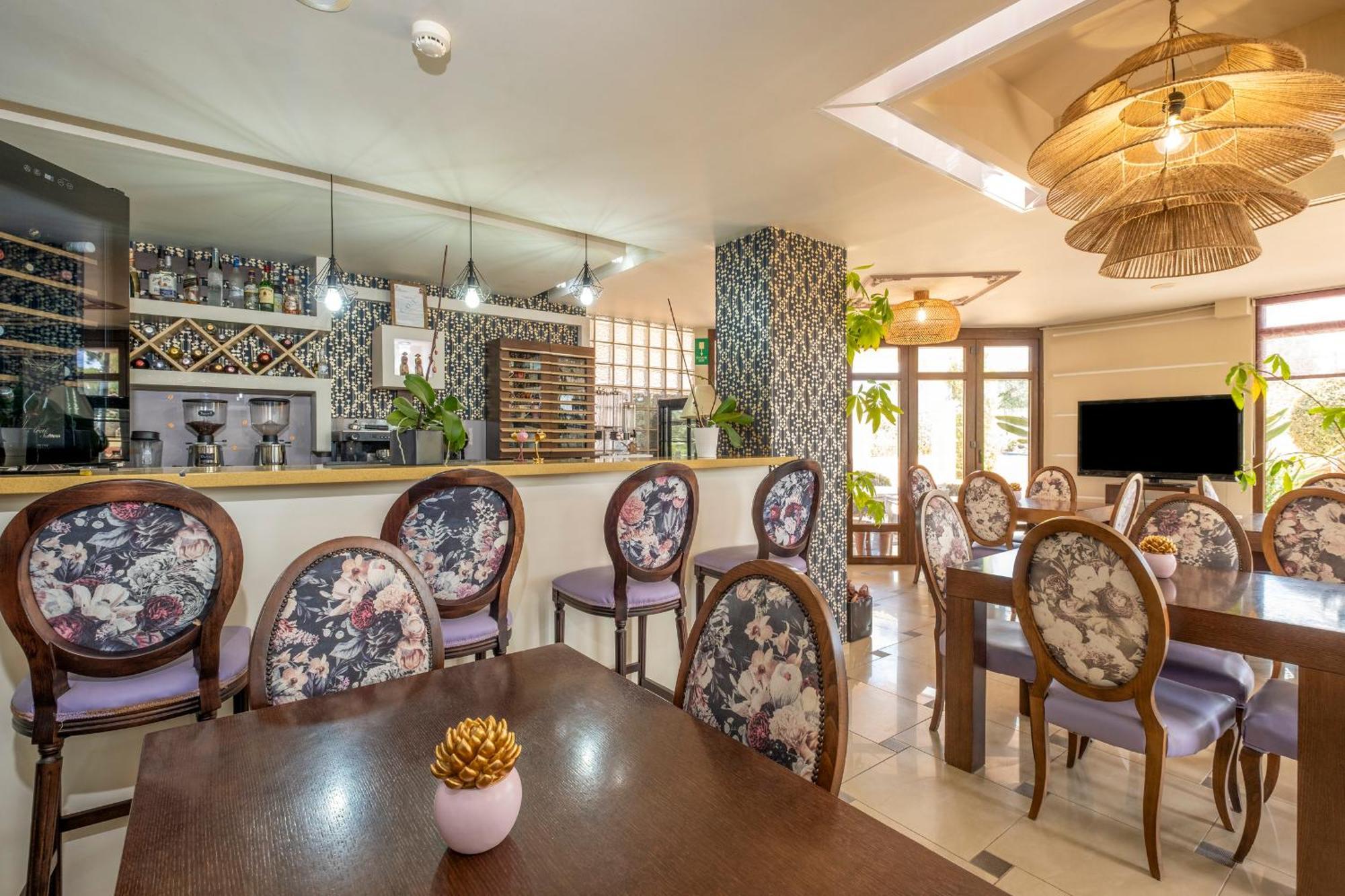 Areti Suites Kathaniá Buitenkant foto
