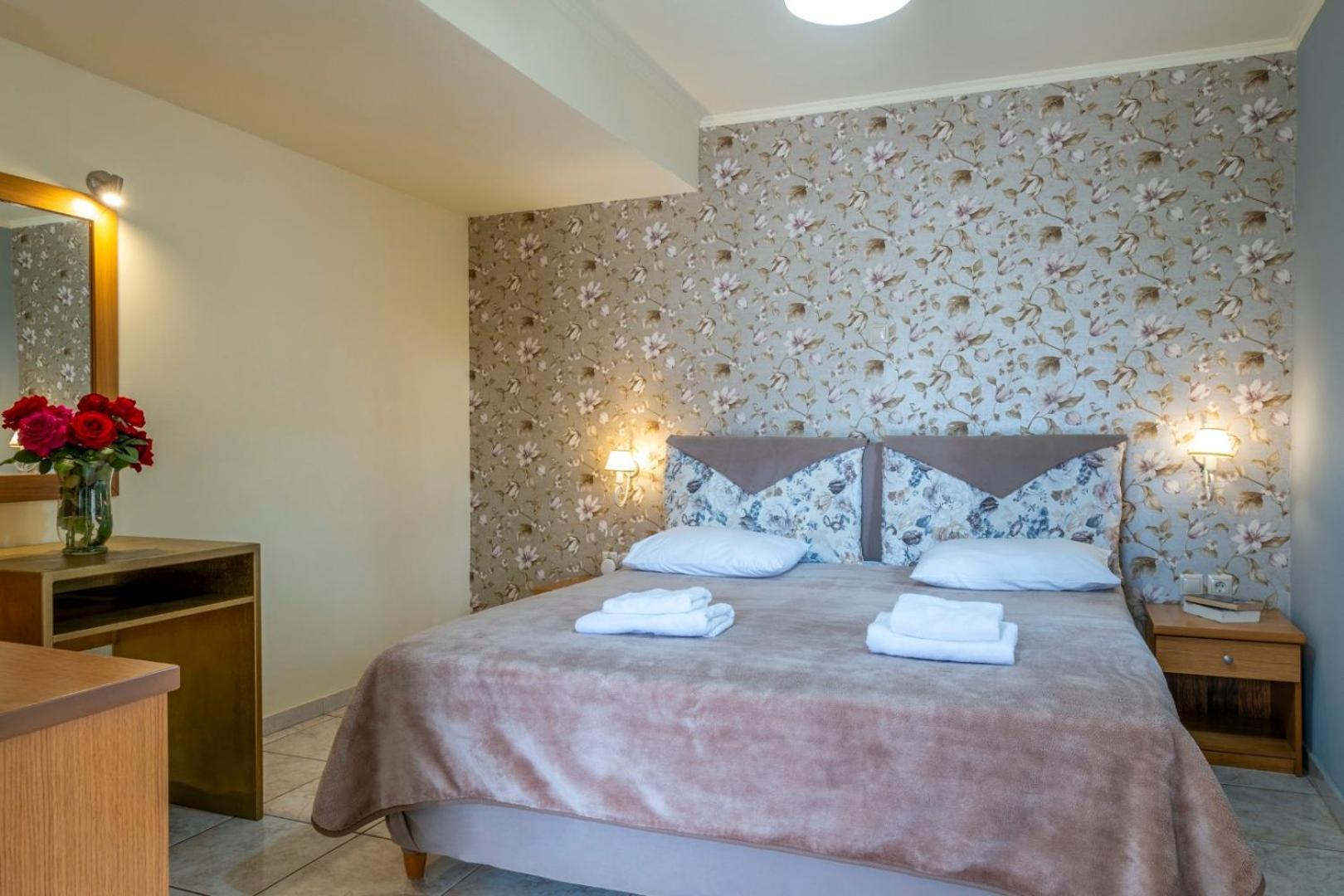 Areti Suites Kathaniá Buitenkant foto